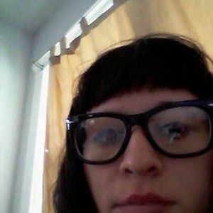 Meet your Posher, Tia